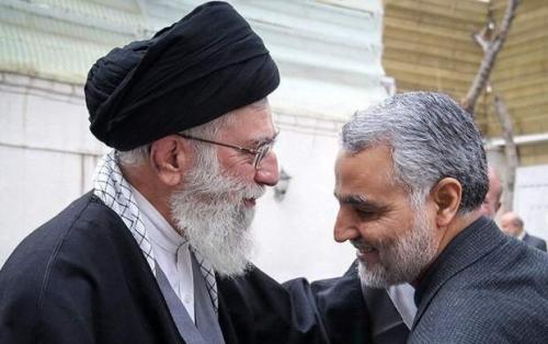 افرادی که به رهبری خرده می‌گیرند، ببینند