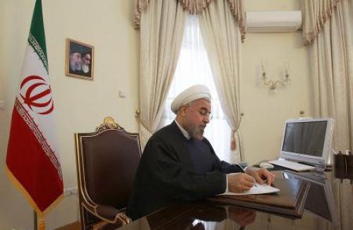  تسلیت روحانی به مناسبت ذرگذشت خانم قمشه ای