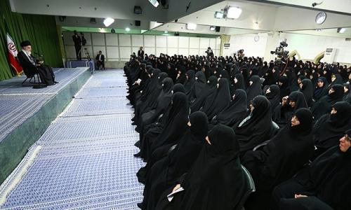 عکس/ مهمان ویژه امروز رهبری!