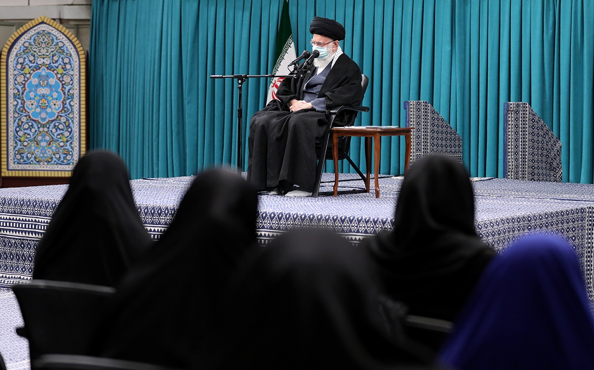  فیلم/دغدغه‌ها از زبان بانوان در دیدار با رهبر انقلاب