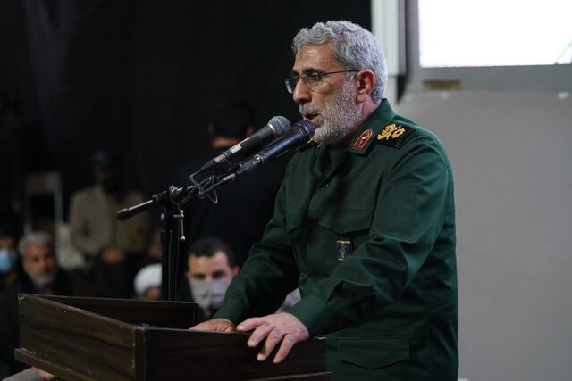 فرمانده سپاه قدس: در جنگی که دارد ریشه دشمن را می کَند، نباید کوتاه بیاییم