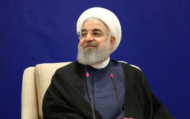 سه سال گذشت؛ منظور روحانی از این توئیت عجیب چه بود؟ +عکس/ نظر شما چیست؟