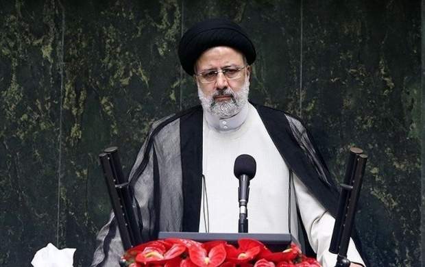 لایحه بودجه ۱۴۰۲ تقدیم مجلس شد/ رئیس جمهور در مجلس: نسبت به روند کنونی تورم ناراحت هستیم