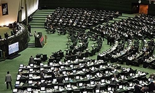 2 عضو هیأت امنای صندوق توسعه ملی 