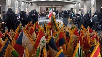  برپایی کارگاه هنری «الله اکبر» در برج میلاد 