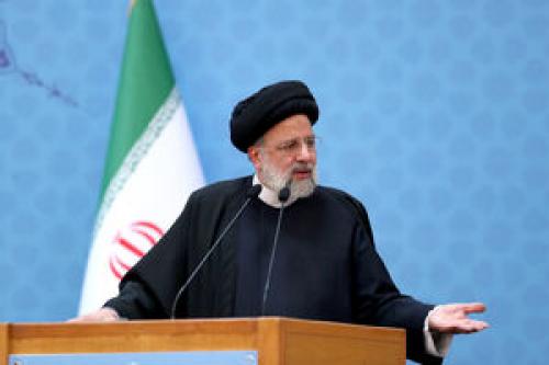 هدف شایعه‌سازان تبدیل امید به یأس در جامعه است/ نخبگان برای تبیین وارد میدان شوند