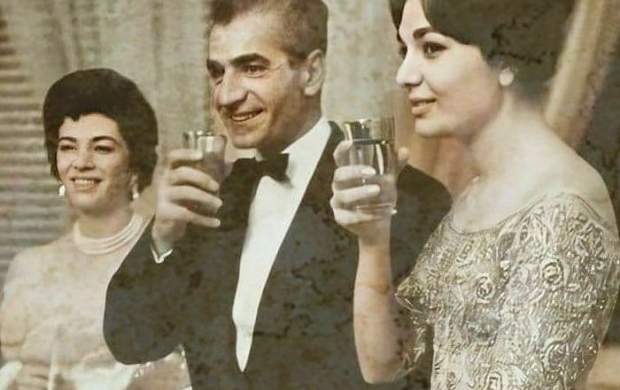 آگهی استخدام زنان بدکاره در روزنامه‌های کثیرالانتشار پهلوی