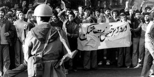 انقلابیون ۵۷ مؤدب‌ بودند یا اغتشاشگران سال ۱۴۰۱؟