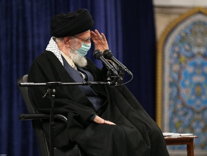 حادثه ۱۹ بهمن ۵۷ پیش‌درآمد موثری برای پیروزی انقلاب بود/ ۲۲ بهمن امسال مظهر اتحاد ملی است/ نباید اختلافات تبدیل به گسل شود