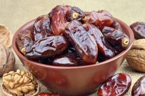 مضرات مصرف زیاد خرما چیست؟