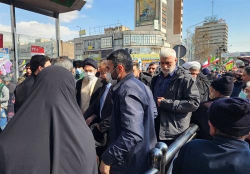 حضور حجت‌الاسلام مجتبی خامنه‌ای در راهپیمایی ۲۲ بهمن