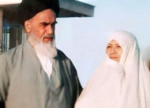  چه شد که همسر امام به درخواست ازدواج ایشان پاسخ مثبت داد؟ 