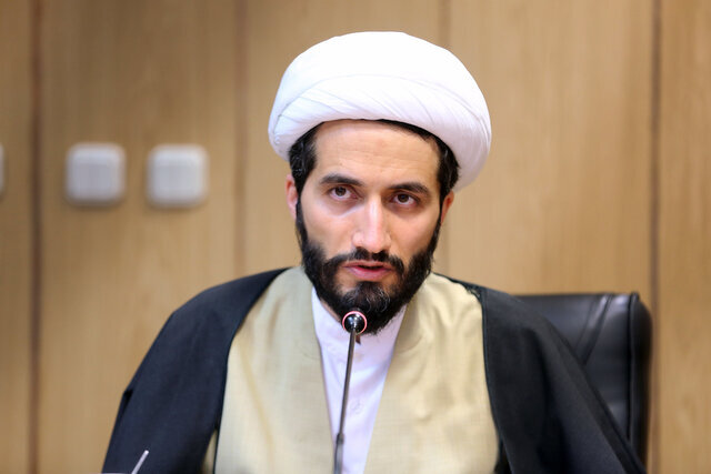  ضعف و نقص نظام آموزشی، کتاب درسی و محتواهای آن