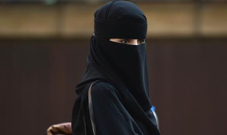 مردان سعودی چهره محارم خود را نمی شناسند