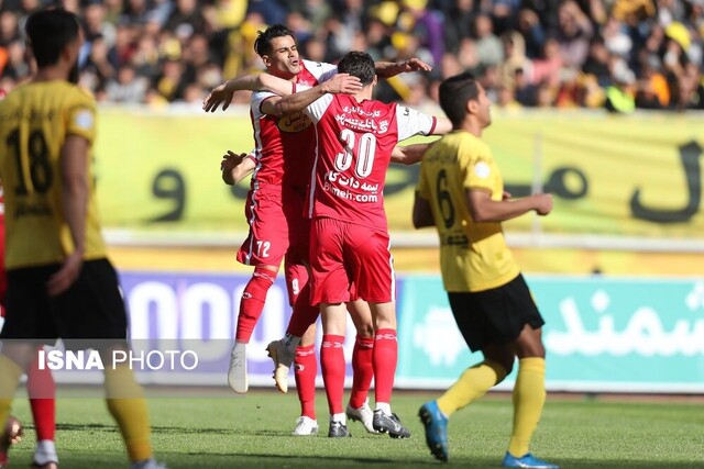سپاهان ۲ - پرسپولیس ۴؛ یک الکلاسیکوی واقعی