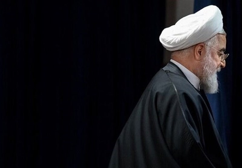 ادعای آزادی در دولتی که رکورددار بستن دهان منتقدان بود!/ به بهانه اصلاح قانون اساسی، براندازی کنیم