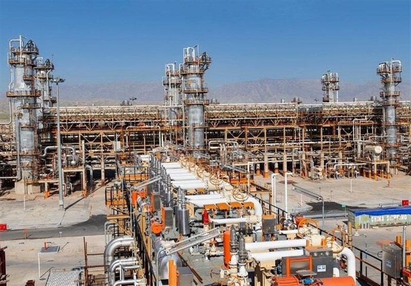 گام مجلس برای خودکفایی بنزین/مصوبهای برای افزایش ۱۵ میلیون لیتری تولید بنزین گام مجلس برای خودکفایی بنزین/مصوبهای برای افزایش ۱۵ میلیون لیتری تولید بنزین