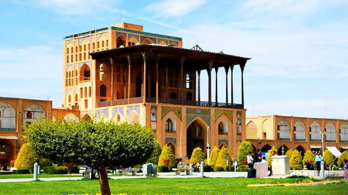 تصاویر زیبایی از کاخ عالی قاپو در اصفهان