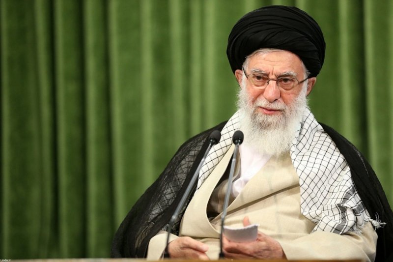 پیام رهبر انقلاب خطاب به ملت‌های اسپانیولی‌زبان: چه نیکوست که ما ملتهای عدالت‌خواه با یکدیگر بیشتر آشنا شویم و هم‌افزائی کنیم