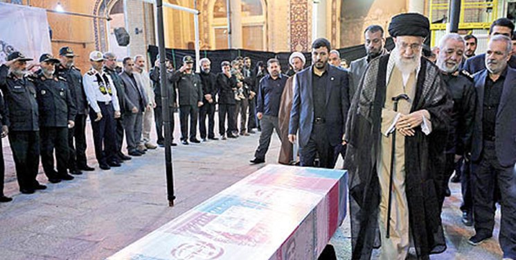 ۲۲ اسفند روز بزرگداشت شهدا  / شهادت، عامل اصلی بقای نظام است 