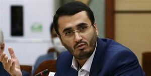 متفکر آزاد: مجلس حتما باید به موضوع حجاب ورود کند/ اولویت نمایندگان مسئله اقتصاد است اما در حوزه فرهنگ منفعل نمی‌شویم
