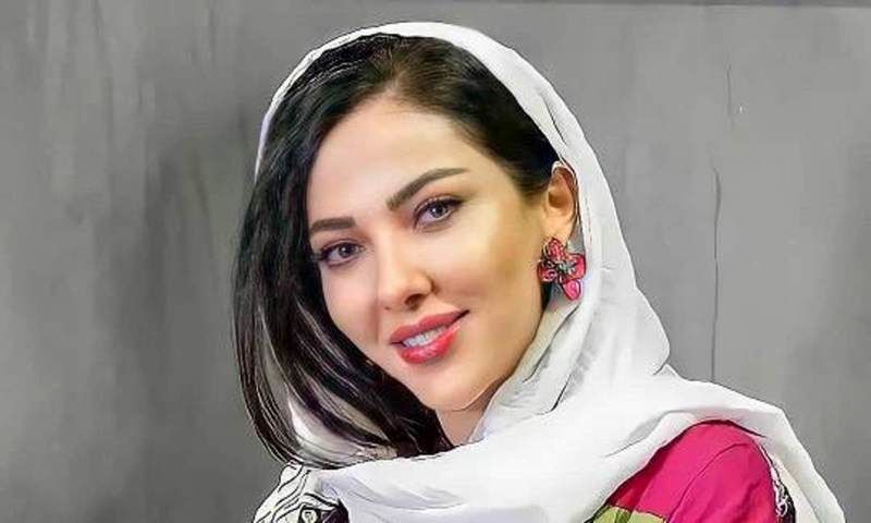 لیلا اوتادی” با این لباس موشی سوژه شد
