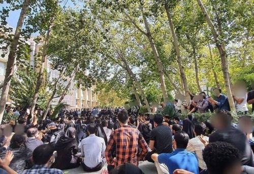 تشکیل پرونده انضباطی برای ۲۰ دانشجو