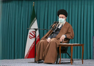 جمعی از کارگران با رهبر انقلاب دیدار کردند