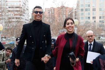کامنت بامزه دو پرسپولیسی زیر پست رونالدو