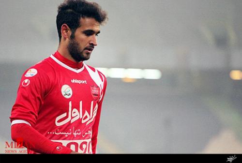شوک عجیب به هواداران پرسپولیس:هافبک جنجالی پرسپولیس درحال جدایی از سرخ پوشان