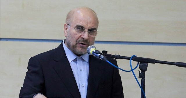 قالیباف: با وجود مشکلات، چیزی از عظمت انقلاب کاسته نشده و نمی‌شود