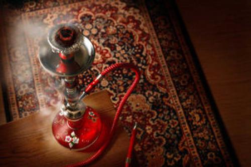 یک وعده قلیان مضرتر از ۱۰۰ نخ سیگار