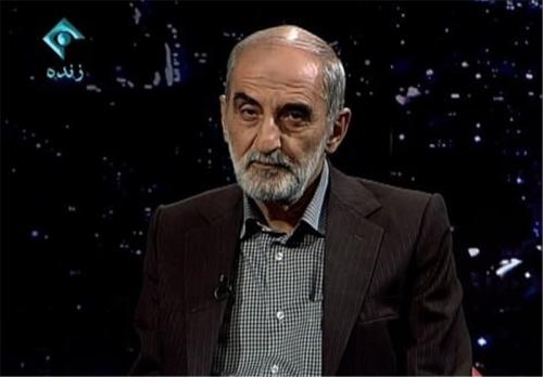  شریعتمداری : شهرام جزایری به تعدادی از روزنامه ها مبالغ کلانی را پرداخت کرد/مشخص است که فلان روزنامه برعلیه او موضع نمی گیرد 