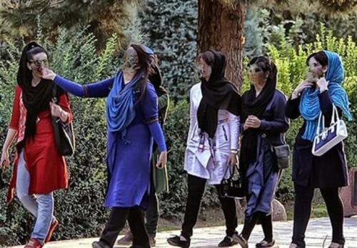 با قانون و زور نمی توان زنان را باحجاب کرد + پنج نکته و جواب به این شبهه