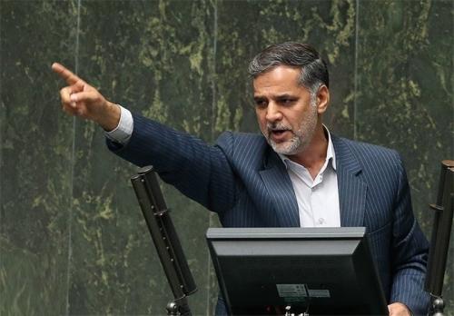 روحانی عزت را در پیروی از قدرت های جهانی می داند/برجام برای ملت ایران عزت نیاورده است