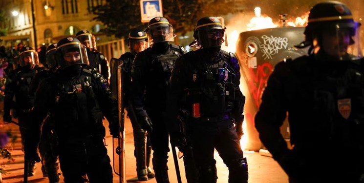  فرانسه غرق در آتش؛ ضدانقلاب به دنبال خاکستر اغتشاشات ایران 