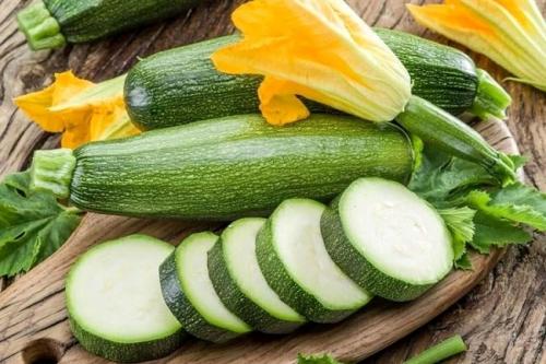  این میوه نارس و کم کالری فواید بسیاری برای سلامتی دارد 