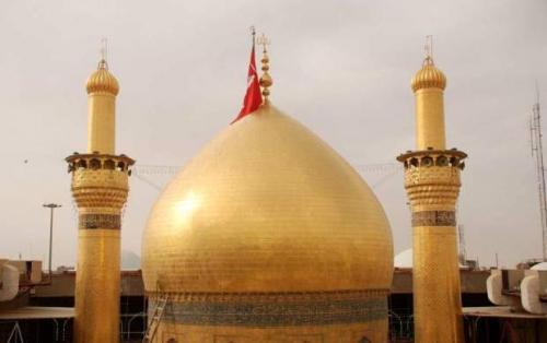 شستن گنبد حرم سیدالشهدا(ع)