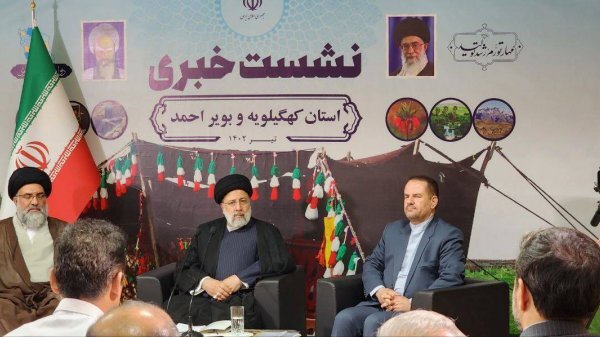 با کار جهادی عقب ماندگی‌ها را در استان‌ جبران کنیم