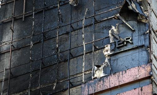 مصدومیت پنج نفر در آتش‌سوزی گسترده یک ساختمان مسکونی 
