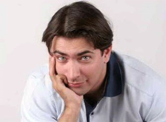 پارسا پیروزفر به "برف سرخ" پیوست