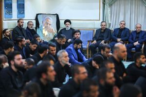 به برکت خون شهدا نظم نوین جهانی درحال رقم خوردن است