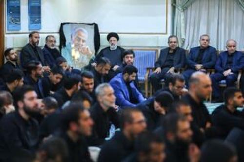 به برکت خون شهدا نظم نوین جهانی درحال رقم خوردن است