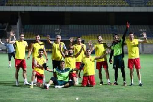 قرارداد دروازه‌بان جوان پرسپولیس تمدید شد