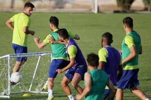 جوانگرایی در استقلال با خرید یک مدافع