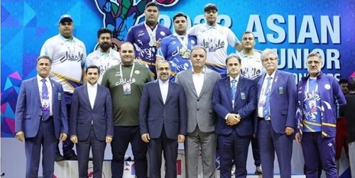  رئیس جمهور قهرمانی تیم ملی وزنه‌برداری نوجوانان را تبریک گفت 