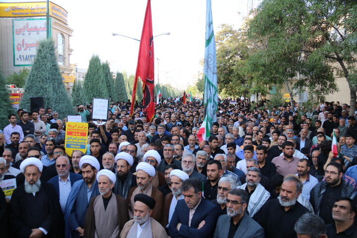 اجتماع کرمانشاهیان در دفاع از شهید مدافع حرم