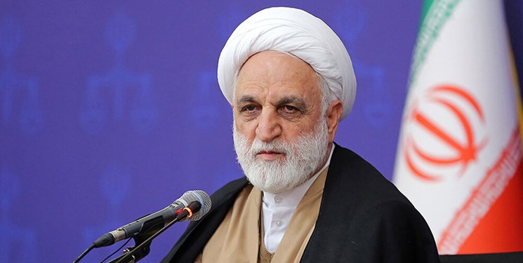  جلوگیری از هرگونه تخلف و فساد همکاران قضایی موضوعی مهم و اولویت‌دار است 