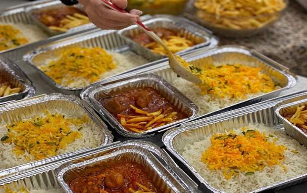 خاطره تکان‌دهنده بازیگر طنز از غذای نذری