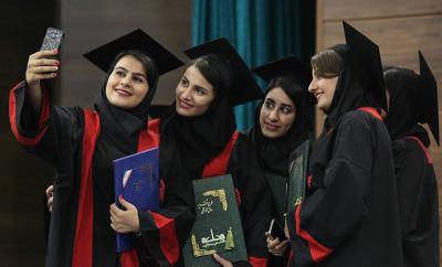 عکس/ جشن فارغ التحصیلی دانشجویان دانشگاه آزاد واحد علوم تحقیقات